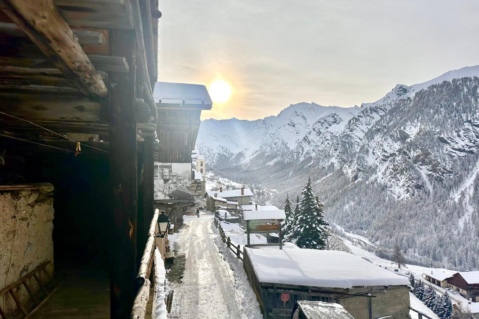شقة Casa-La Lobio Foot Of The Slopes Breathtaking Views 4P Saint-Vérand المظهر الخارجي الصورة