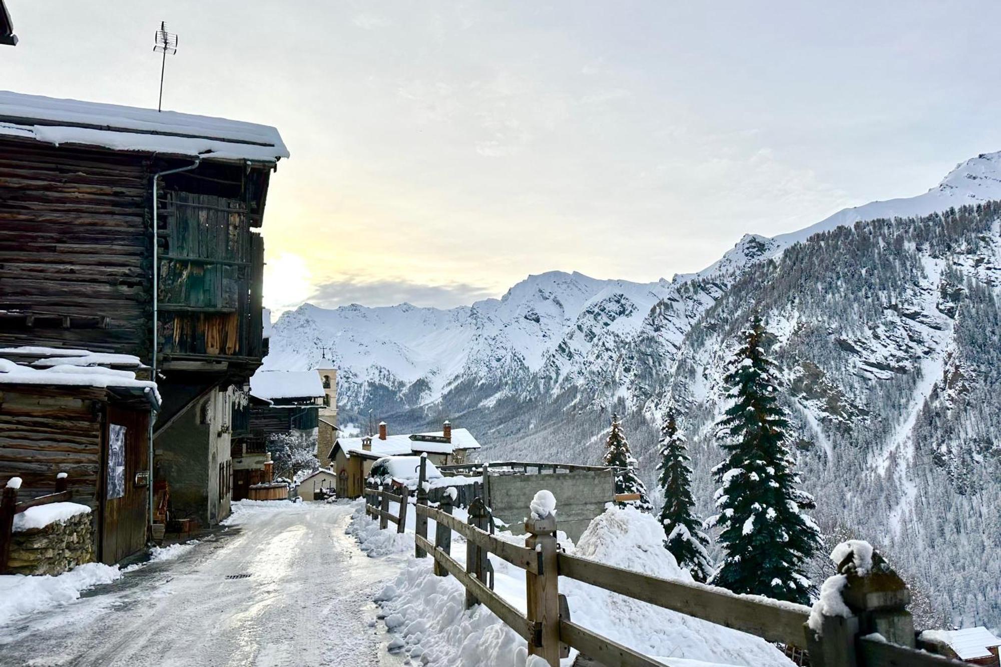 شقة Casa-La Lobio Foot Of The Slopes Breathtaking Views 4P Saint-Vérand المظهر الخارجي الصورة